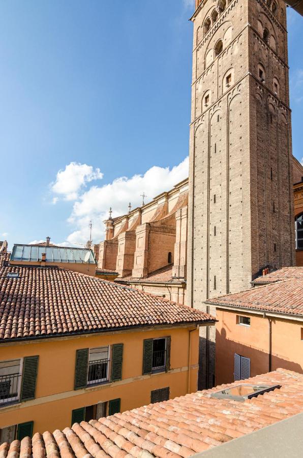 Апартаменты Altabella Panoramic Tower Болонья Экстерьер фото